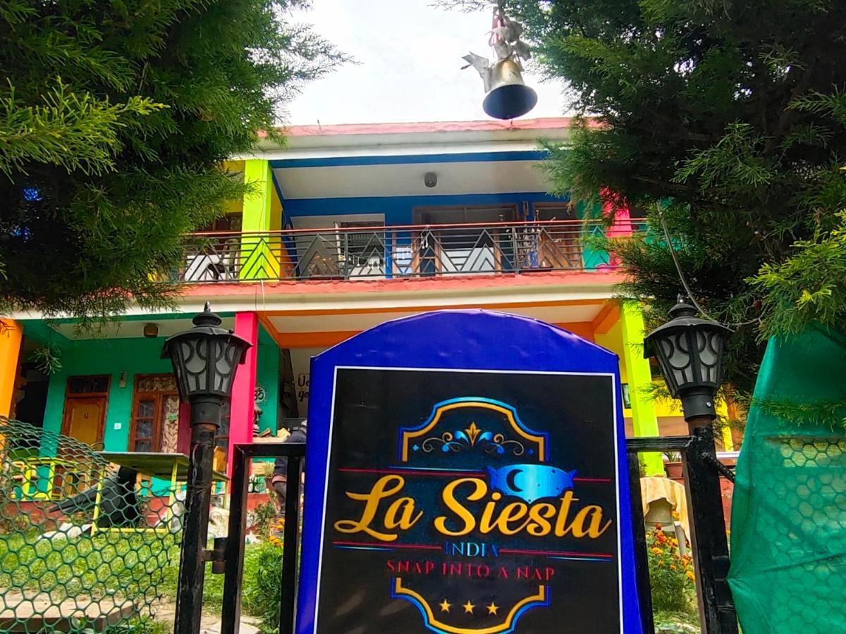 La Siesta India Manali Albergue Exterior foto