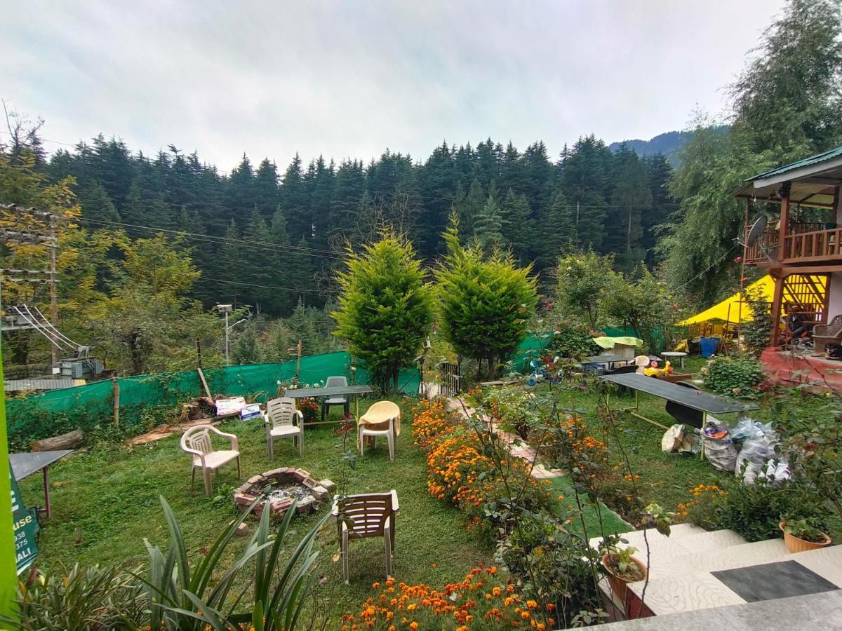 La Siesta India Manali Albergue Exterior foto