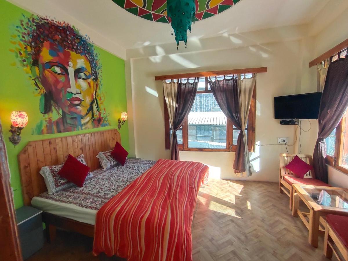 La Siesta India Manali Albergue Exterior foto